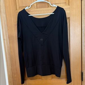 CALIA by Carrie Underwood Black Long Sleeve Top